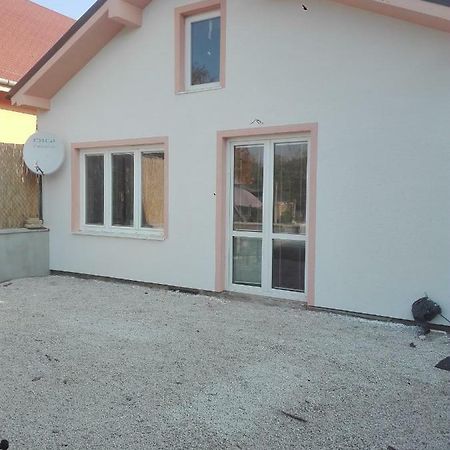 Halex 4 Villa Bojna Exterior photo